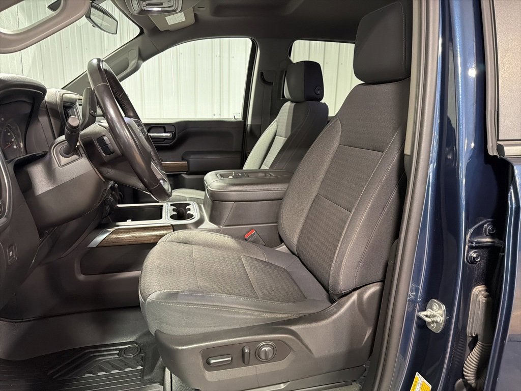 Used 2020 Chevrolet Silverado 1500 LT Trail Boss image 5