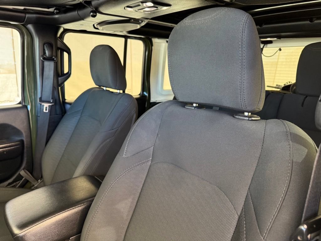 Used 2020 Jeep Wrangler Unlimited Sport S w/ Sun And Sound Package AWD/4WD image 30