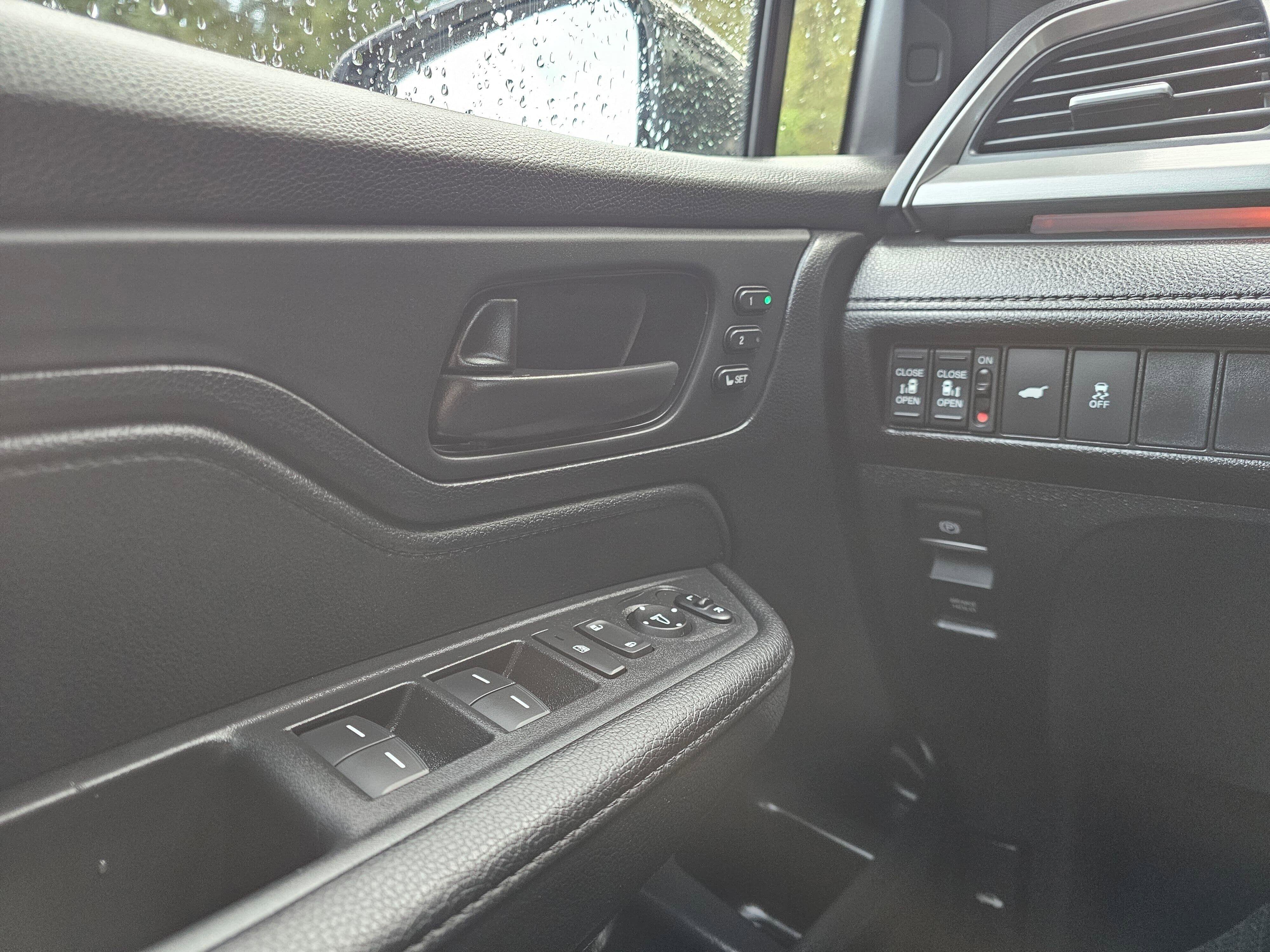Certified 2026 Honda Odyssey Sport-L image 28