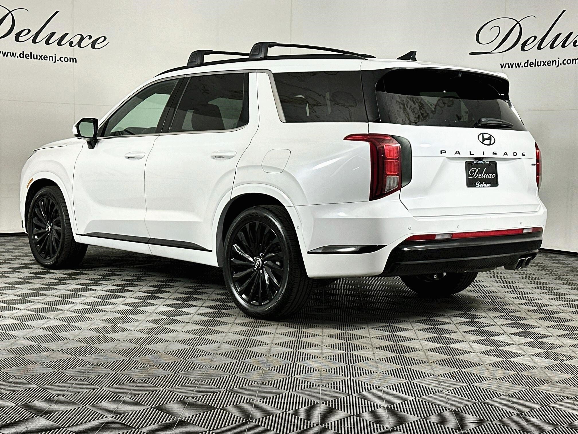 Used 2025 Hyundai Palisade Calligraphy AWD/4WD image 4