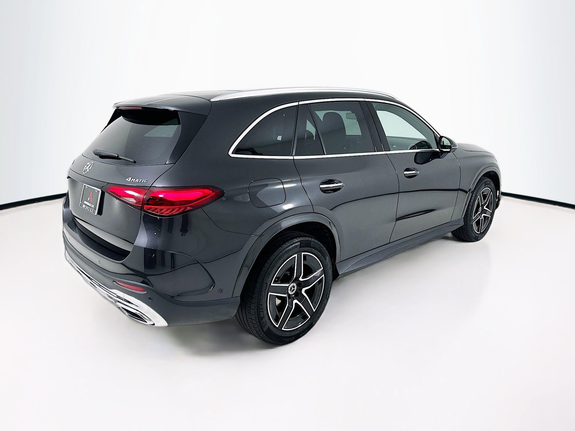 Certified 2025 Mercedes-Benz GLC 300 4MATIC image 8