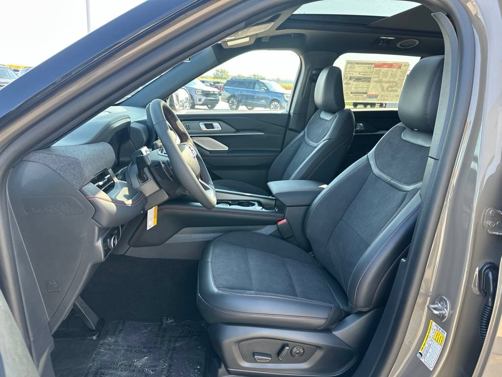 New 2026 Ford Explorer ST w/ Sun And Sound Package AWD/4WD image 13