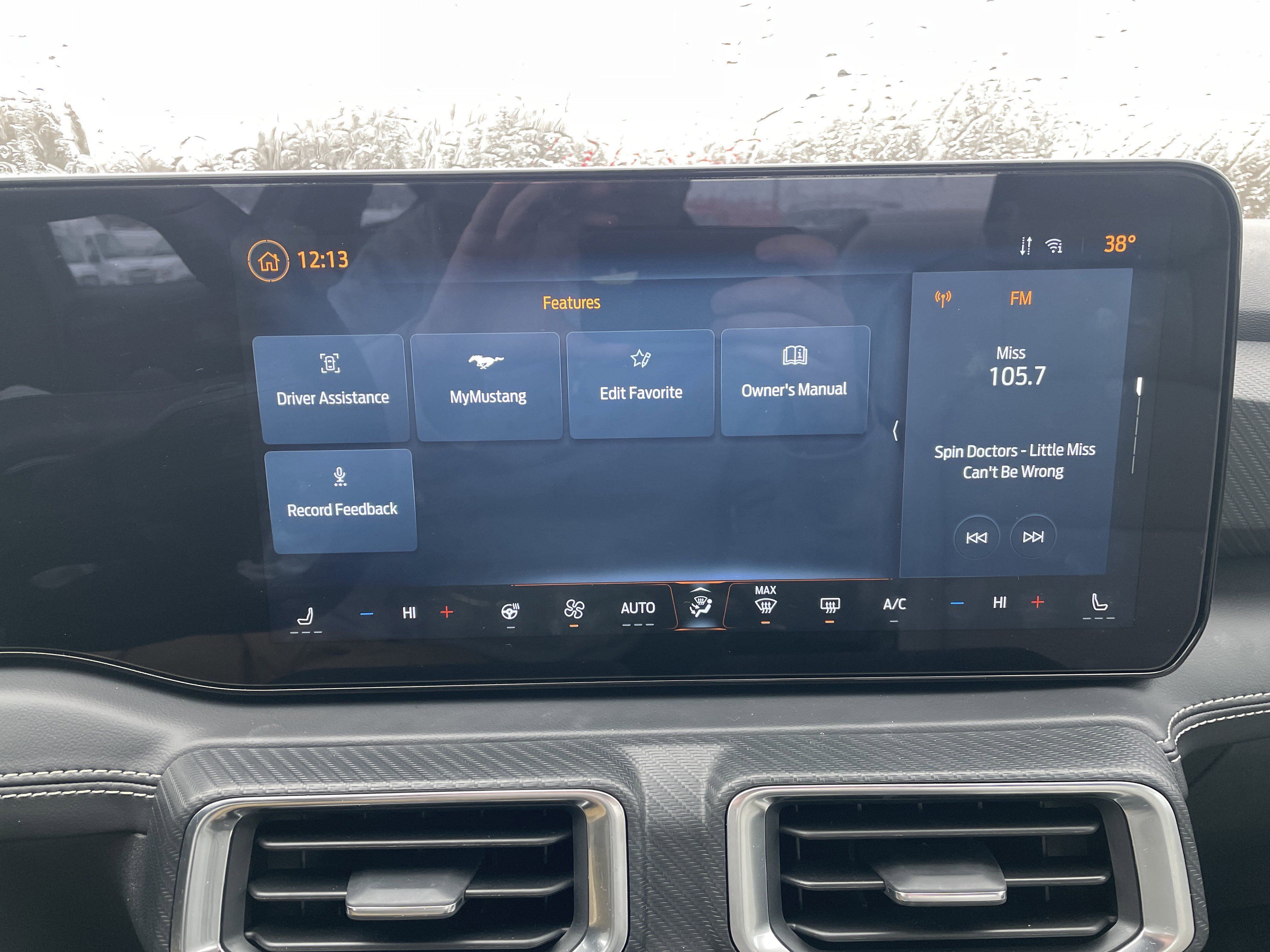 Used 2025 Ford Mustang GT Premium image 15