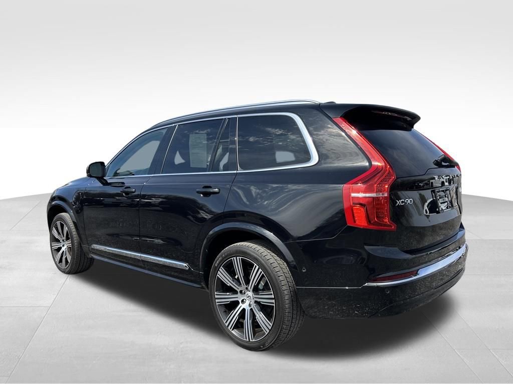 Used 2023 Volvo XC90 T8 Plus w/ Protection Package image 17
