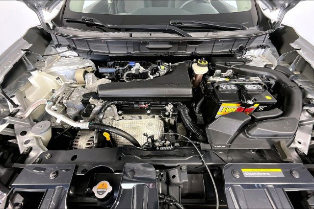 Used 2017 Nissan Rogue SV FWD image 10