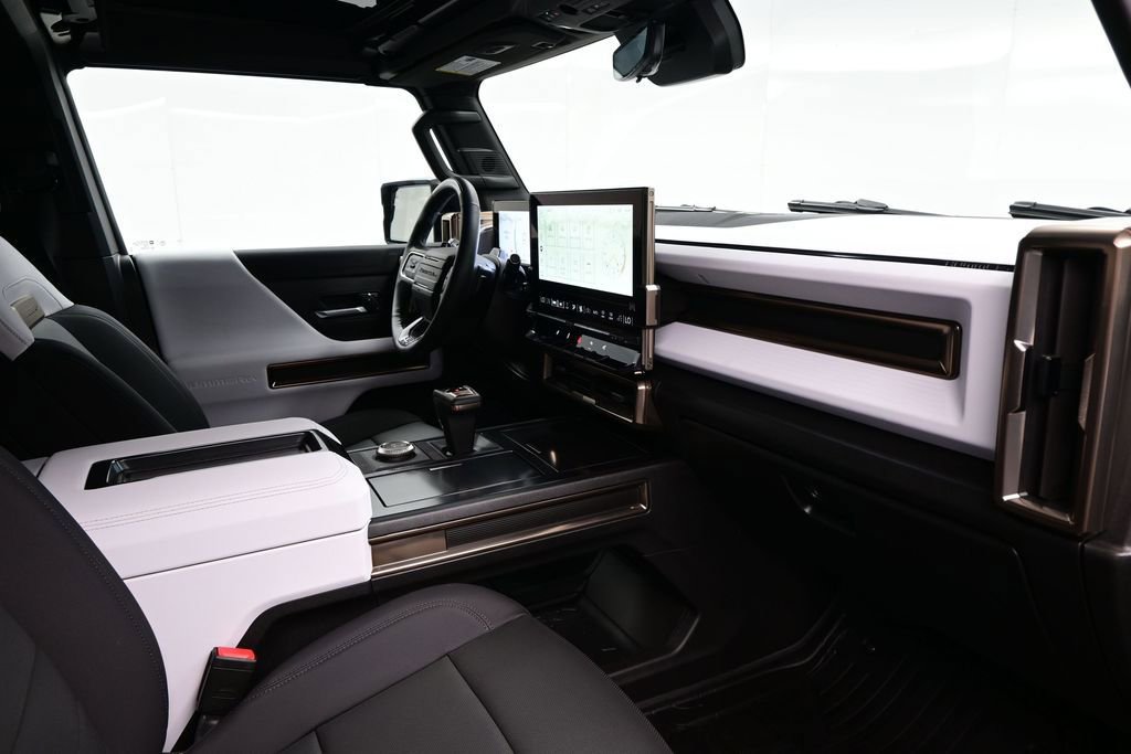 Used 2025 GMC Hummer EV 3X AWD/4WD image 10