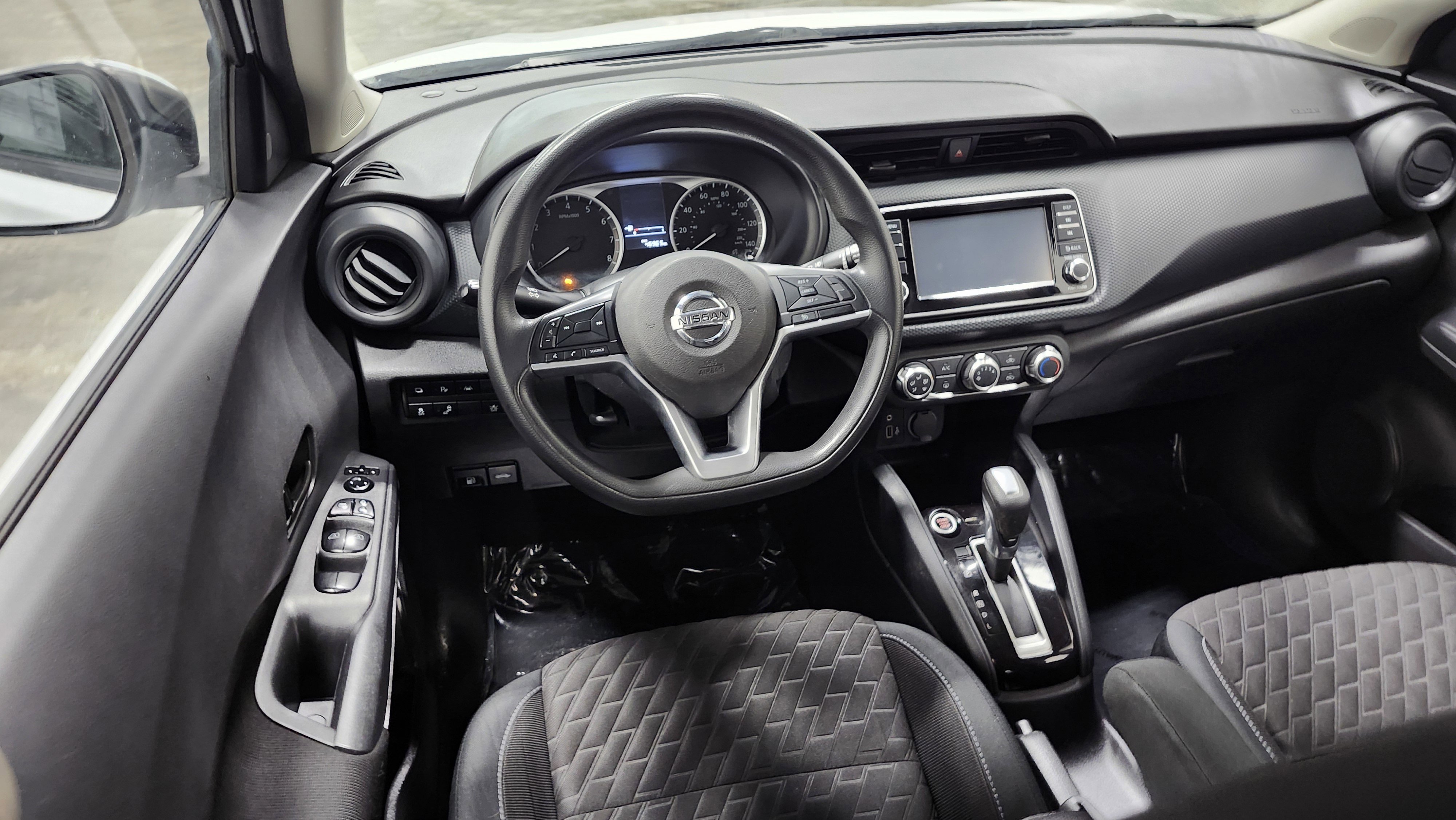 Used 2021 Nissan Kicks S image 22