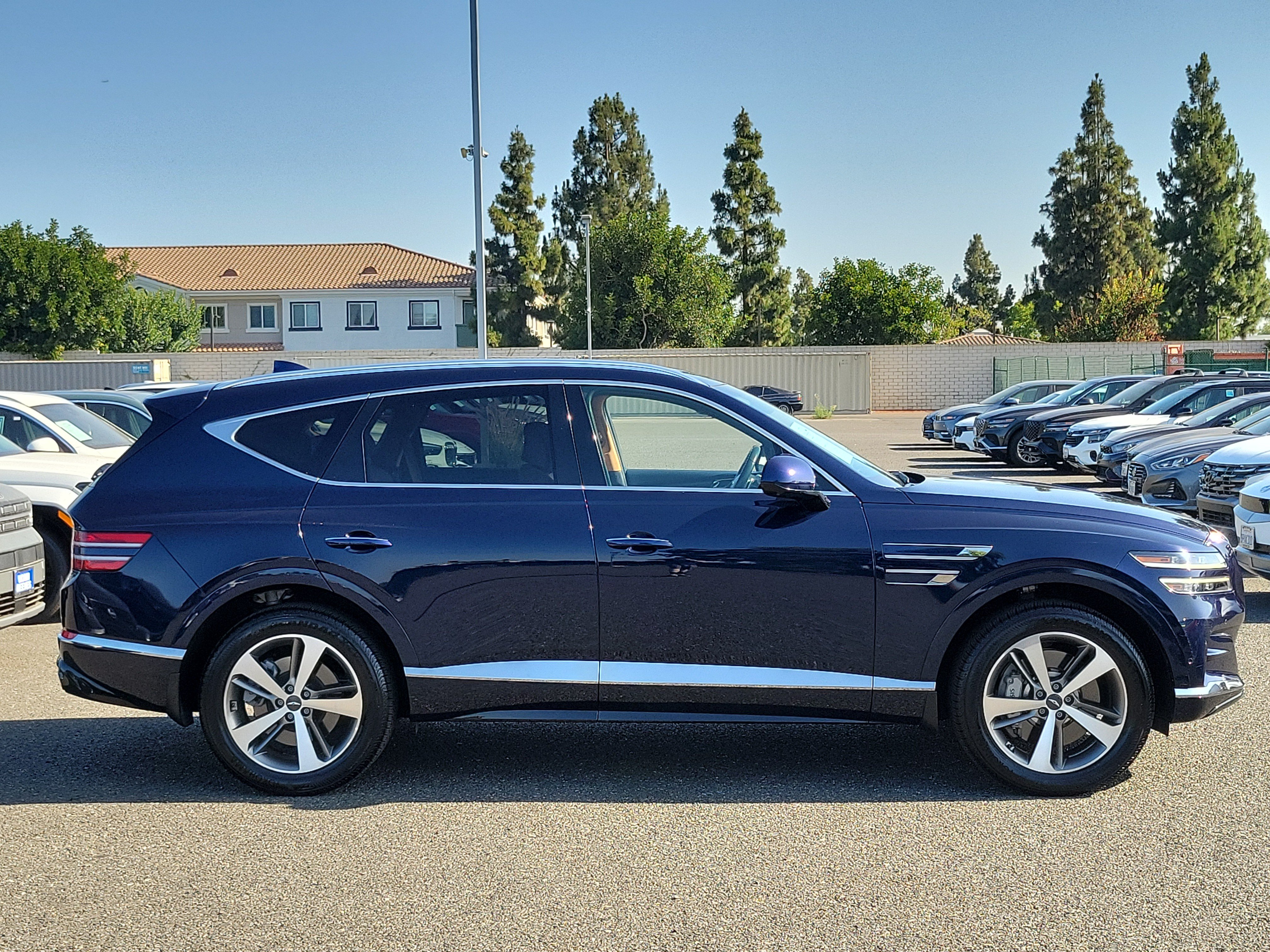 Certified 2023 Genesis GV80 2.5T w/ Prestige 20" Package AWD/4WD image 5