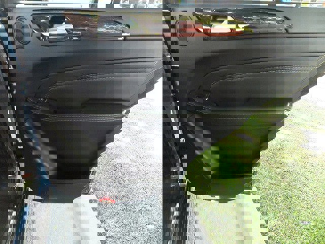 Used 2012 Mercedes-Benz ML 350 BlueTEC 4MATIC image 22