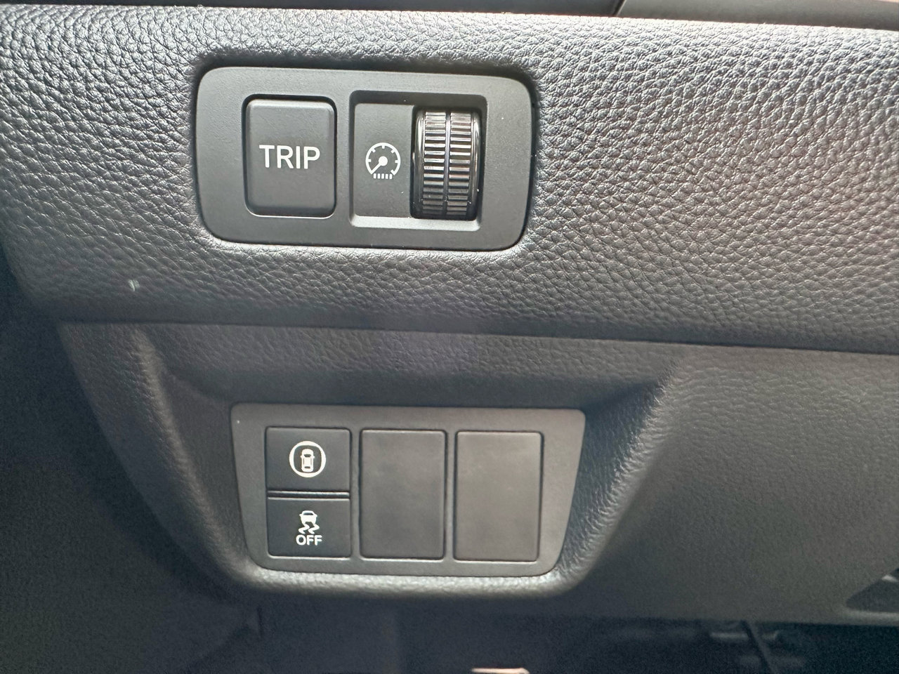 Used 2019 Honda Accord Sport image 10