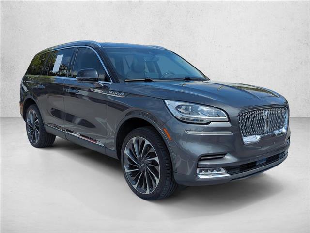 Used 2020 Lincoln Aviator Reserve w/ Equipment Group 202A image 3