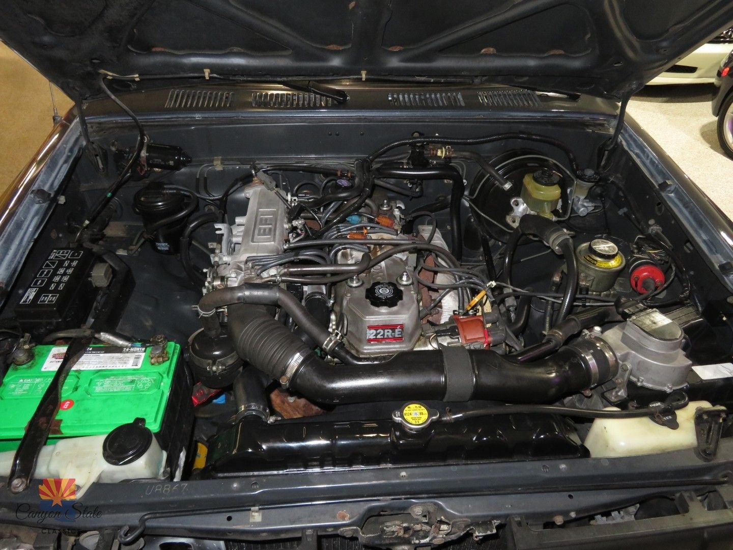 Used 1992 Toyota Pickup Deluxe AWD/4WD image 4