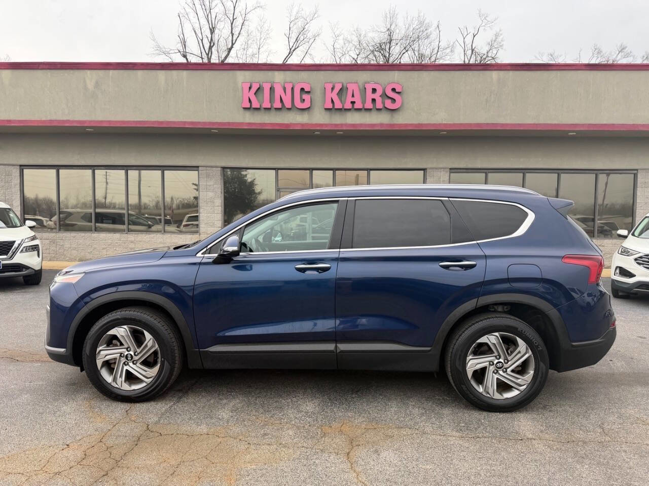 Used 2023 Hyundai Santa Fe SEL FWD image 9
