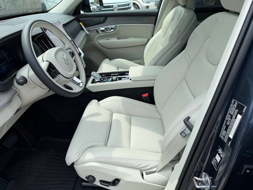 New 2026 Volvo XC90 B6 Ultra w/ Protection Package Premier AWD/4WD image 17