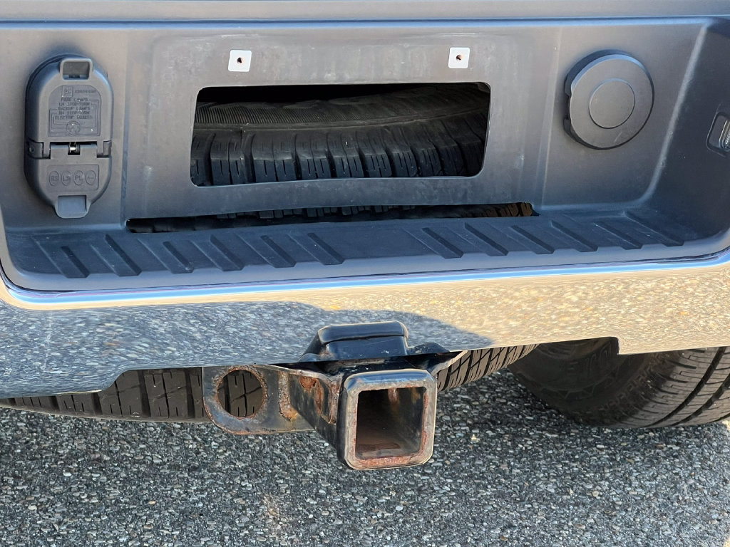Used 2018 Chevrolet Silverado 1500 LTZ w/ Sport Package AWD/4WD image 13