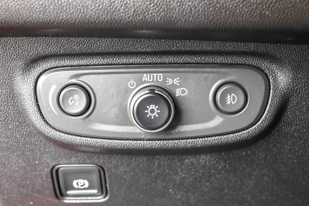 Used 2018 GMC Terrain SLT w/ Preferred Package FWD image 21