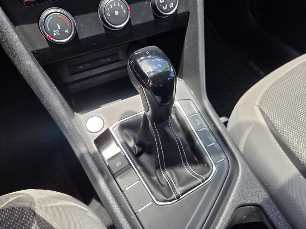 Used 2022 Volkswagen Taos S FWD image 26