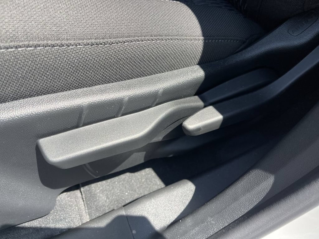New 2026 Chevrolet Equinox LT w/ LPO, Floor Liner Package AWD/4WD image 12