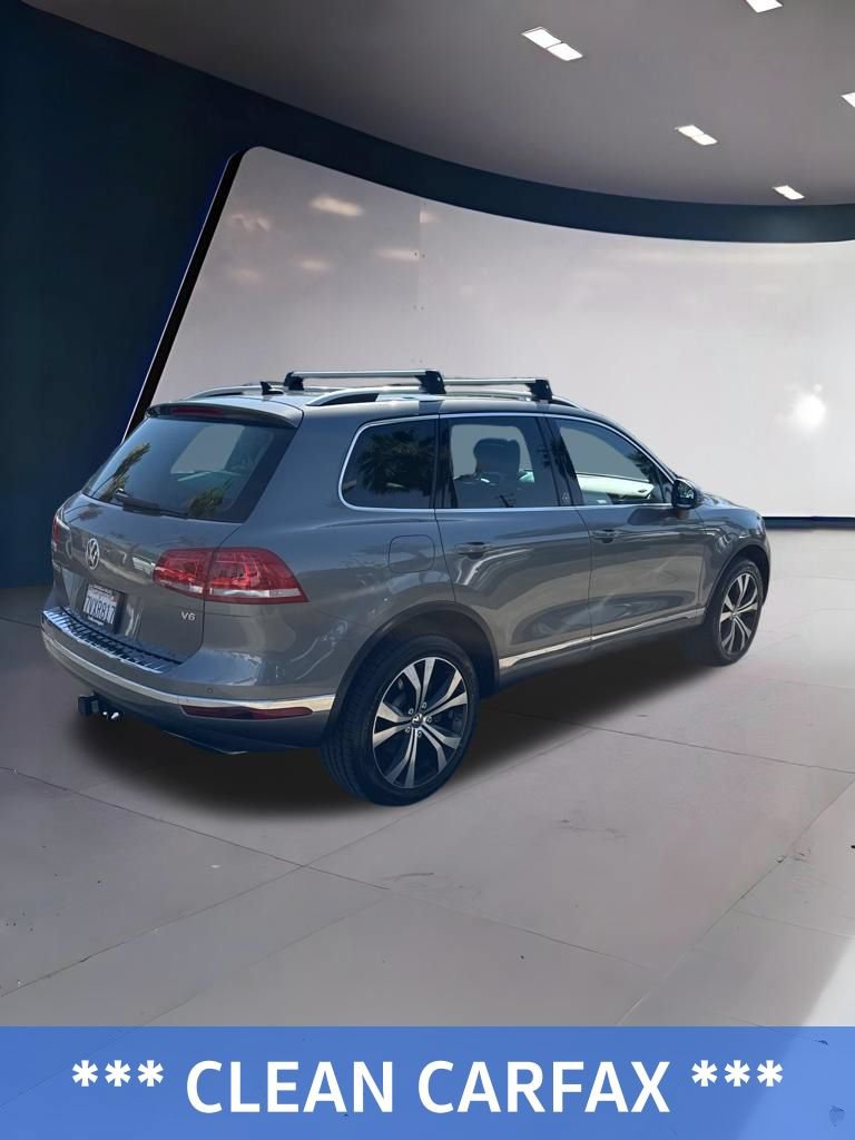 Used 2017 Volkswagen Touareg Wolfsburg Edition AWD/4WD image 2