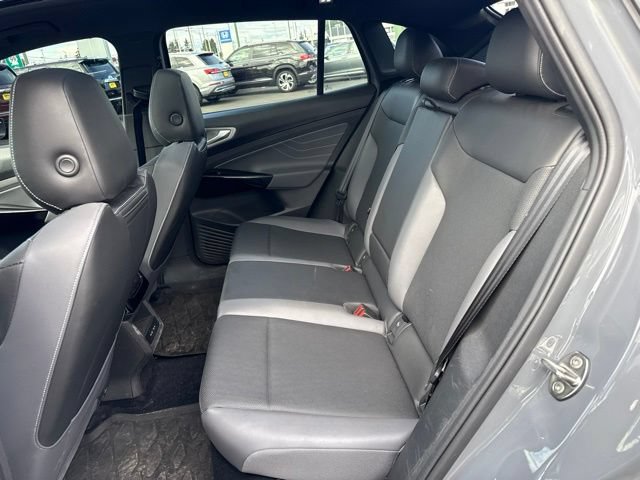 Used 2023 Volkswagen ID.4 Pro S RWD image 11