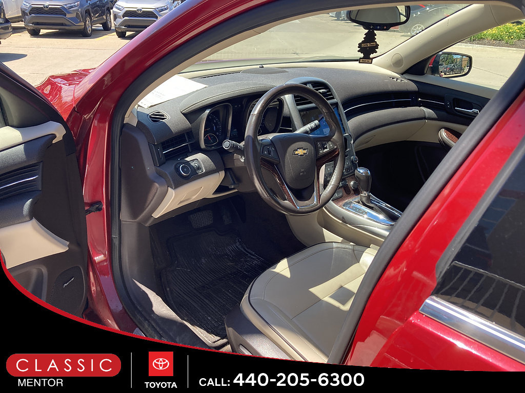 Used 2013 Chevrolet Malibu LTZ FWD image 3