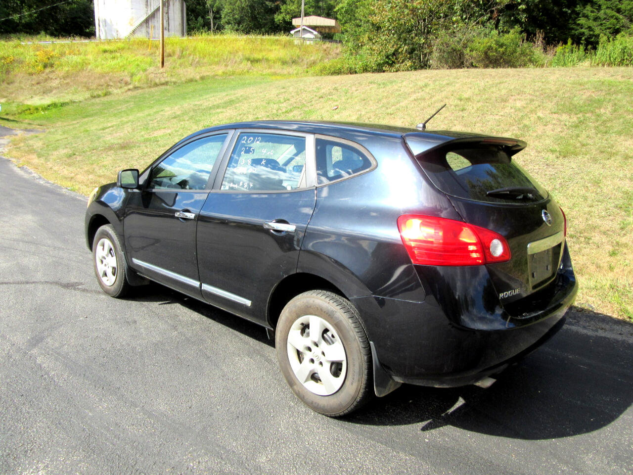 Used 2012 Nissan Rogue S image 5