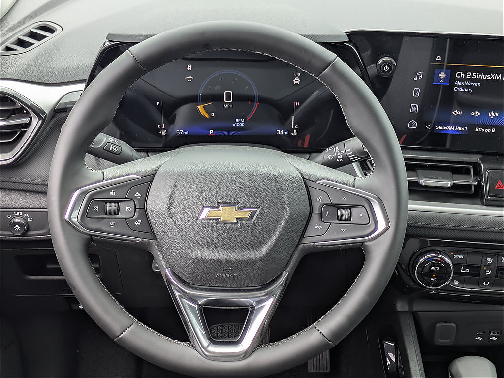 New 2026 Chevrolet TrailBlazer LT w/ Convenience Package FWD image 18
