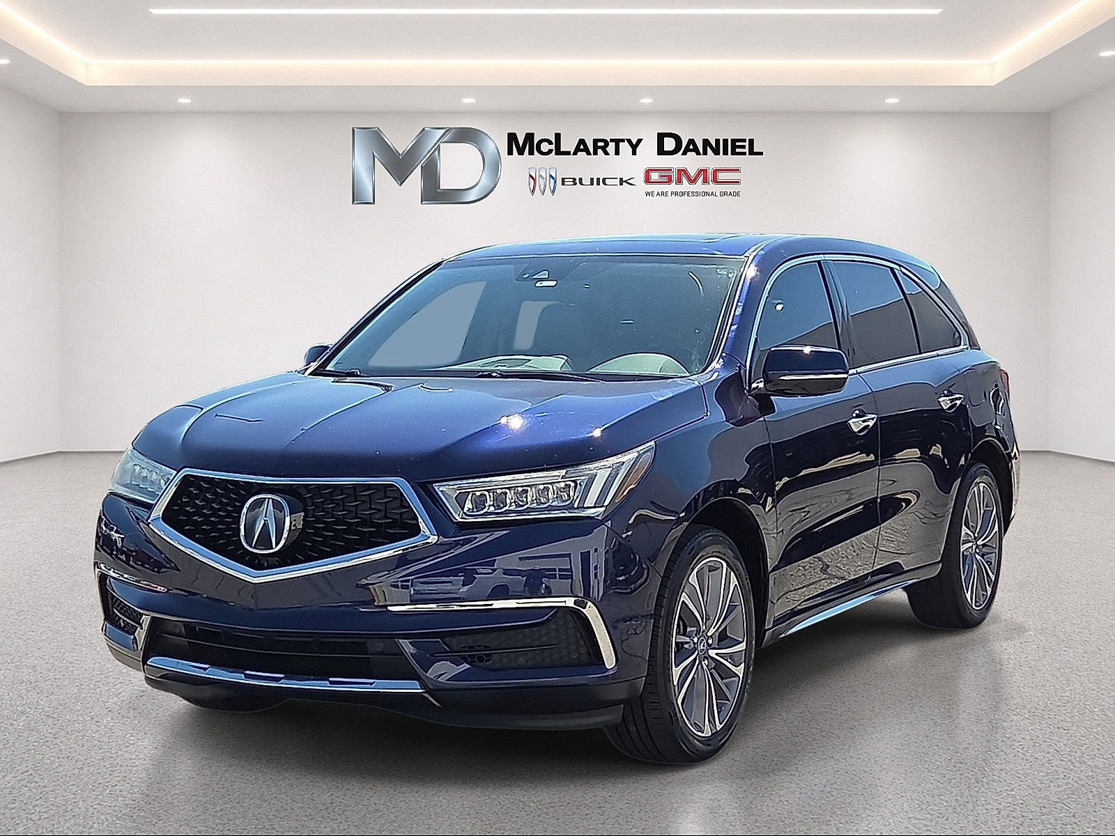 Used 2017 Acura MDX w/ Technology Package AWD/4WD image 3