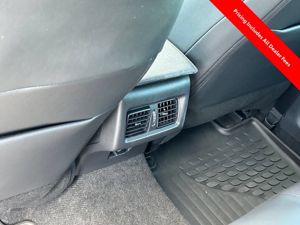 Used 2026 Toyota Camry XLE FWD image 13