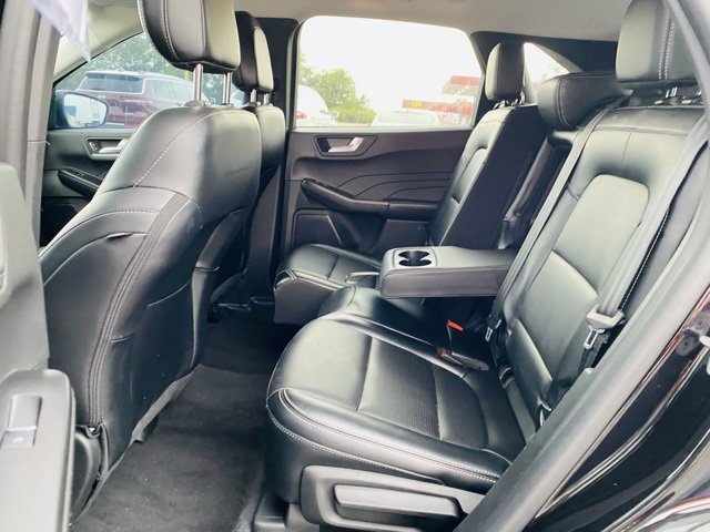 Used 2023 Ford Escape Platinum image 23