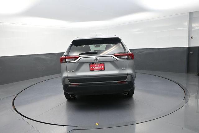 Used 2024 Toyota RAV4 XLE FWD image 63