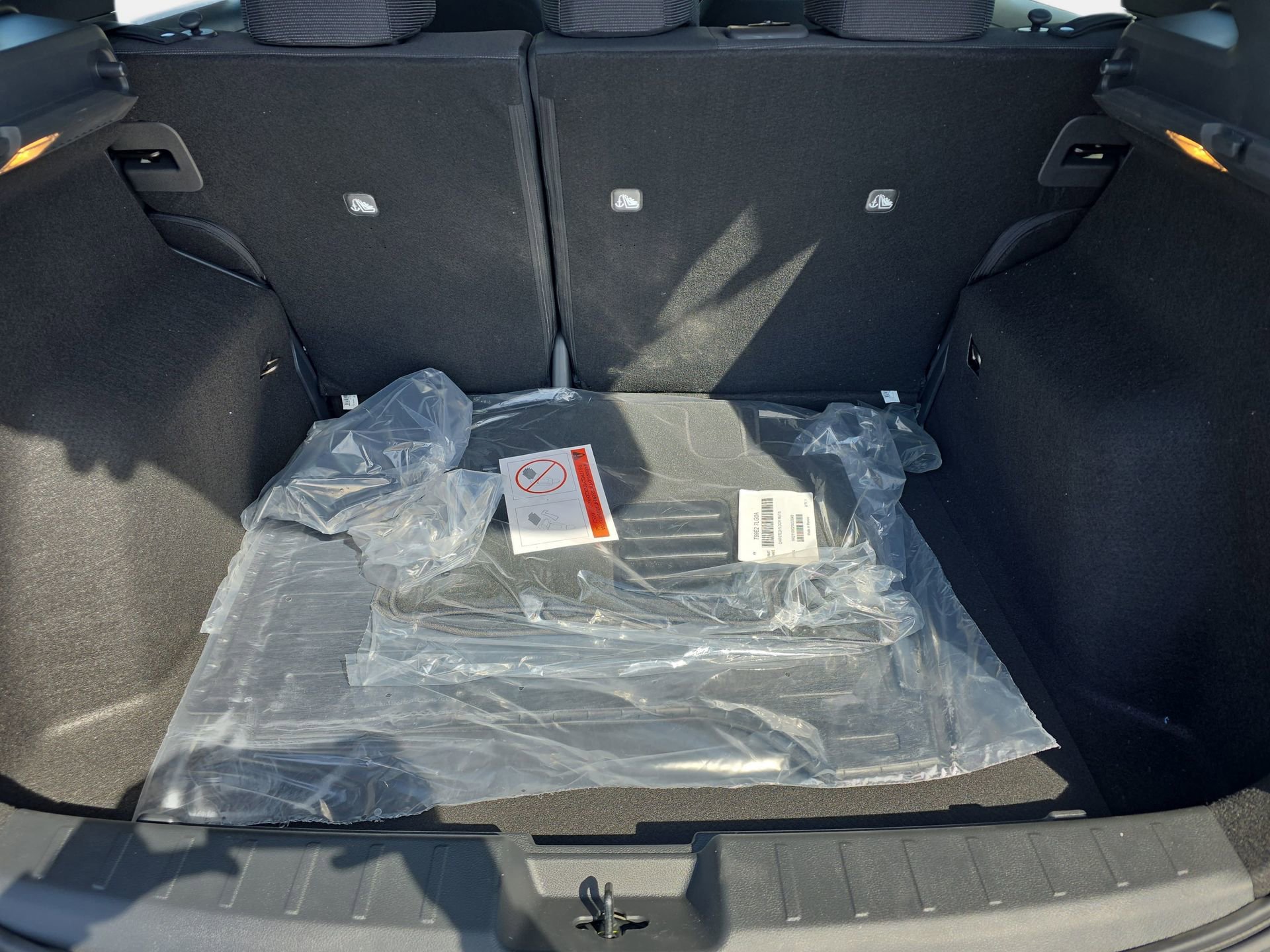New 2026 Nissan Kicks S FWD image 12