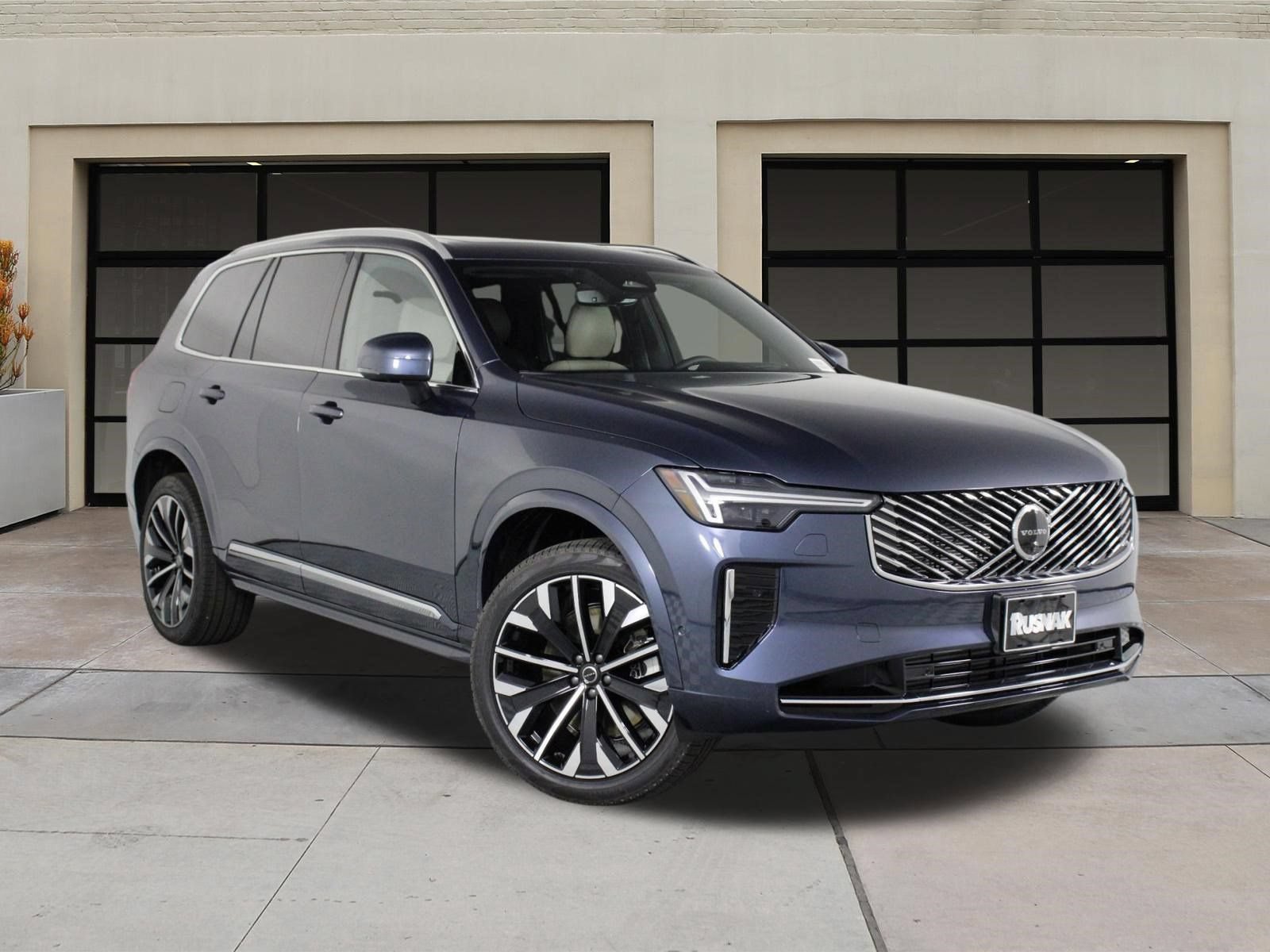 New 2026 Volvo XC90 T8 Ultra w/ Protection Package Premier AWD/4WD image 19