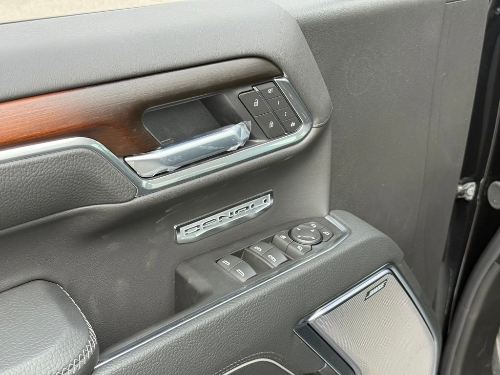 New 2026 GMC Sierra 1500 Denali w/ Technology Package image 12
