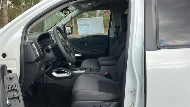New 2026 Nissan Frontier SV w/ SV Convenience Package AWD/4WD image 9