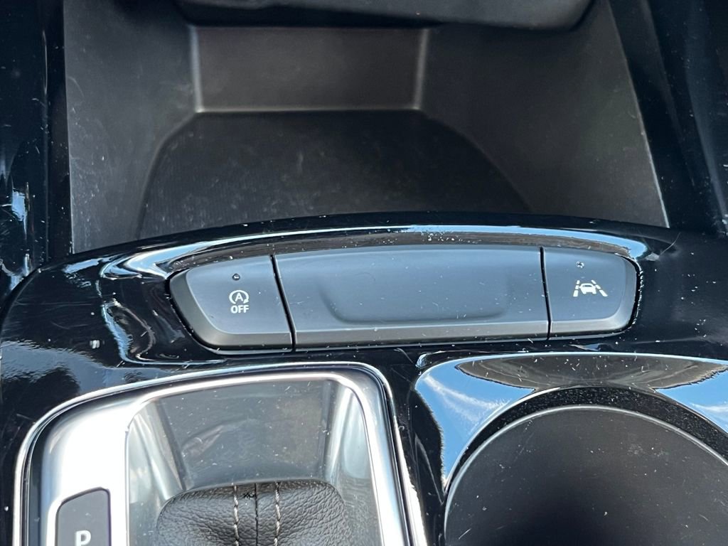 Used 2025 Chevrolet Trax LT image 26