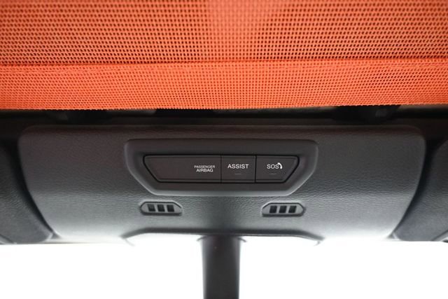 Used 2022 Jeep Gladiator Mojave w/ LED Lighting Group AWD/4WD image 32