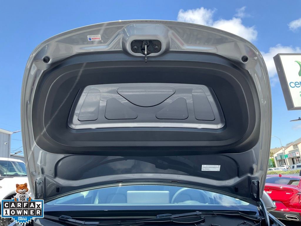 Used 2025 Tesla Model Y Long Range AWD/4WD image 12