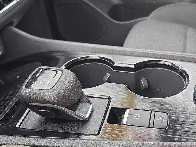 Certified 2022 Nissan Rogue SV image 20