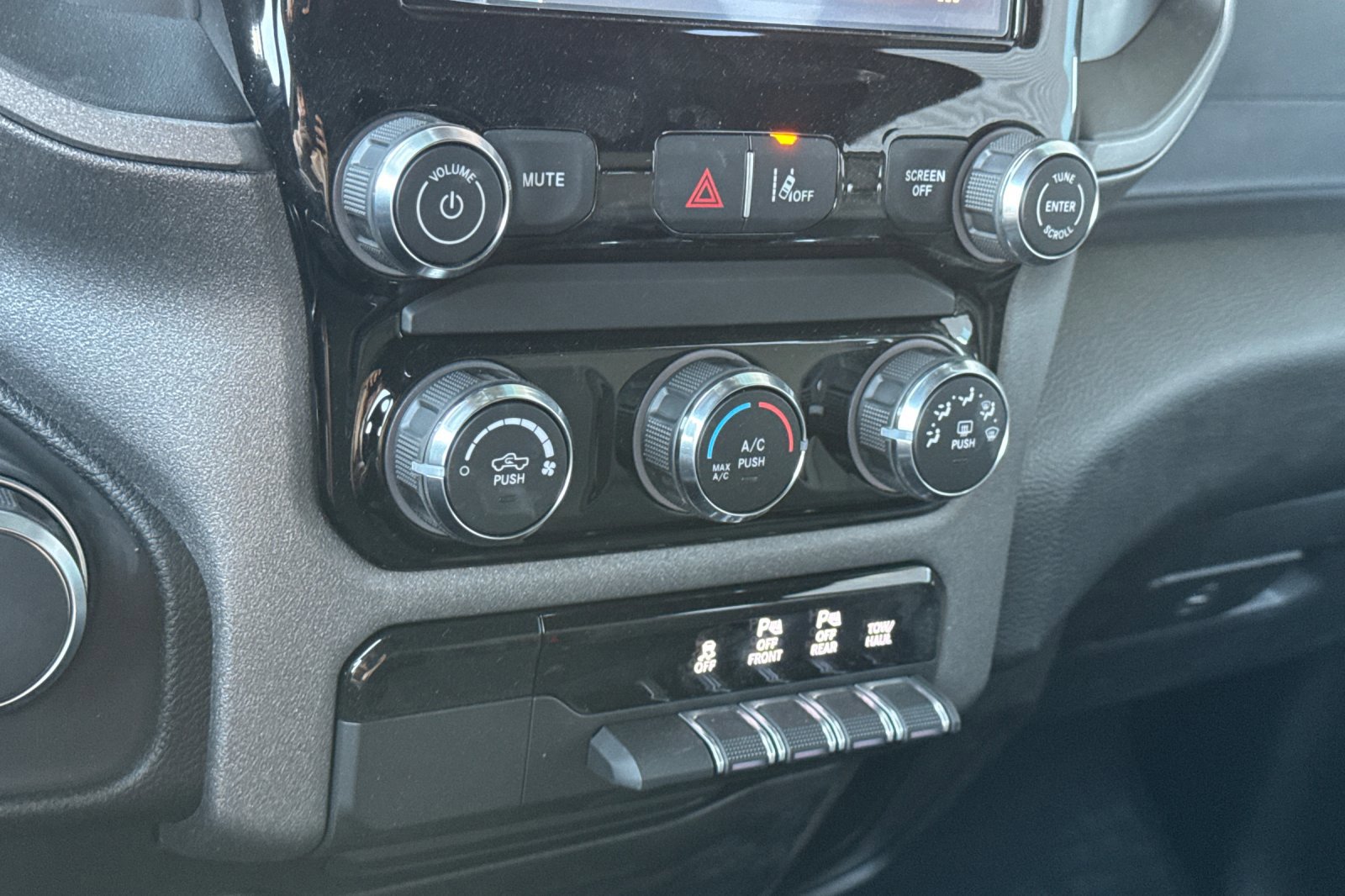 New 2026 RAM 1500 Tradesman image 18