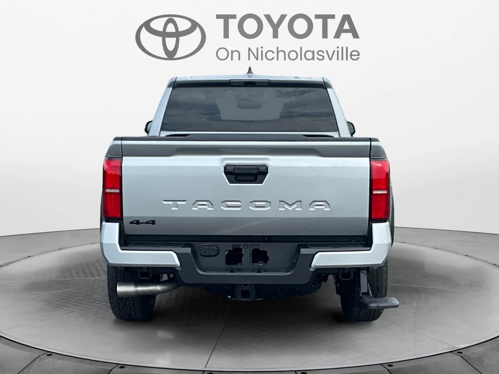 New 2026 Toyota Tacoma TRD Off-Road AWD/4WD image 4