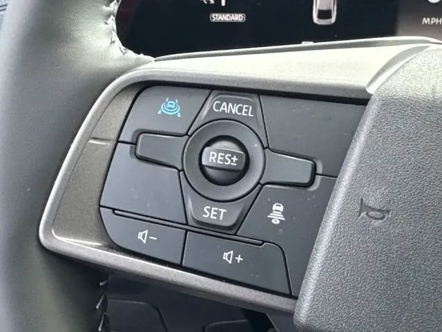 Used 2026 Nissan Sentra SV FWD image 34