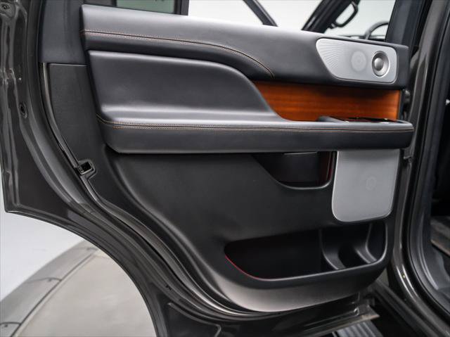 New 2024 Lincoln Navigator Black Label AWD/4WD image 25
