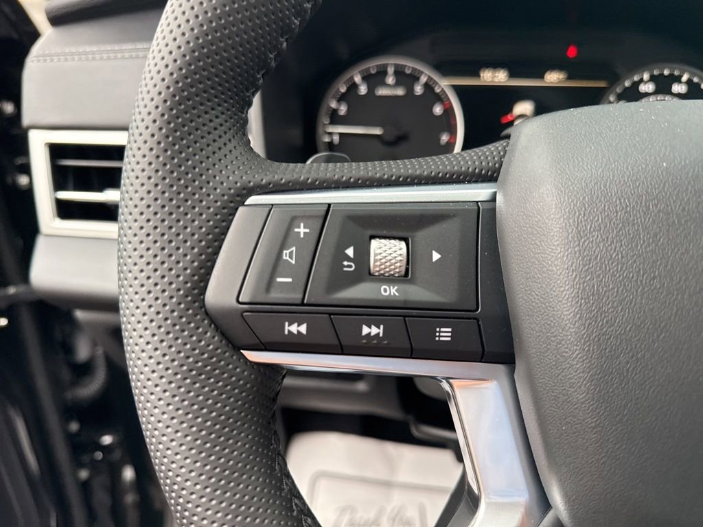 New 2026 Mitsubishi Outlander LE AWD/4WD image 25