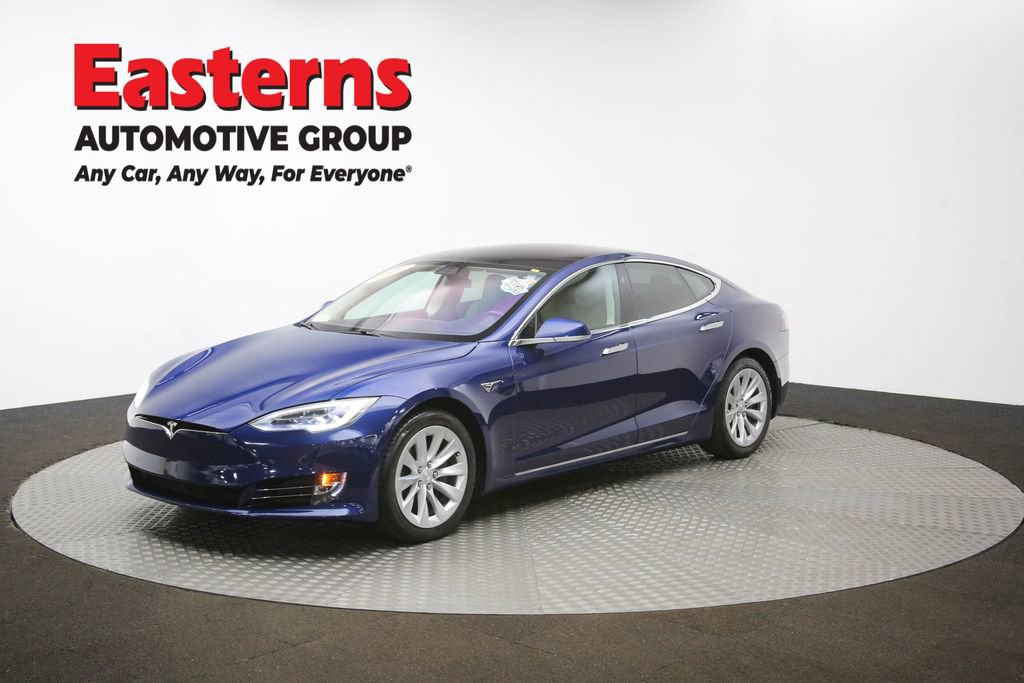 Used 2017 Tesla Model S 90D image 53