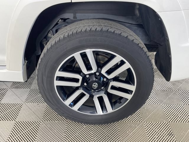 Used 2023 Toyota 4Runner Limited AWD/4WD image 21