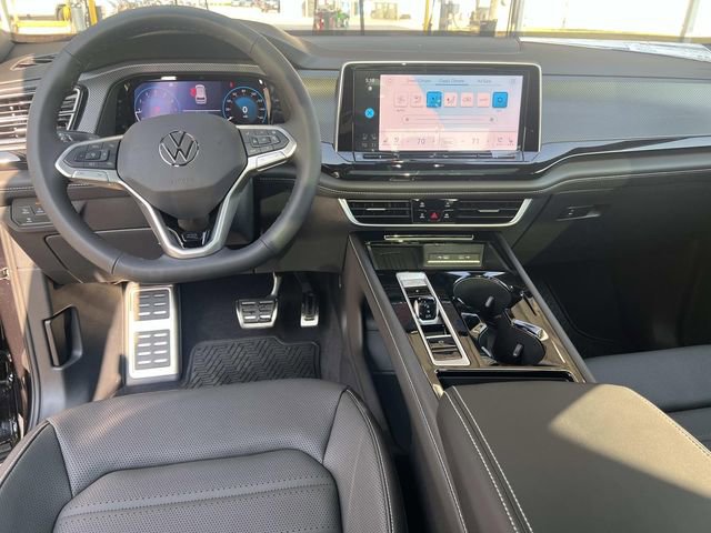 New 2026 Volkswagen Atlas Cross Sport SEL R-Line image 24