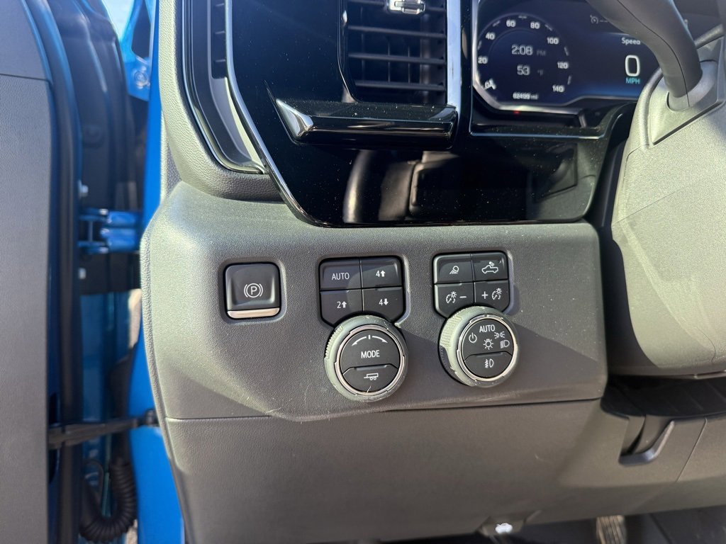 Used 2022 Chevrolet Silverado 1500 ZR2 image 17