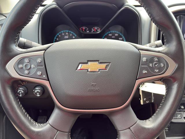 Used 2022 Chevrolet Colorado Z71 w/ Safety Package image 15