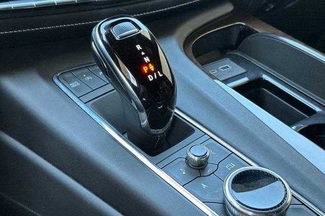 Certified 2023 Cadillac Escalade ESV Sport Platinum w/ LPO, ONYX Package AWD/4WD image 24